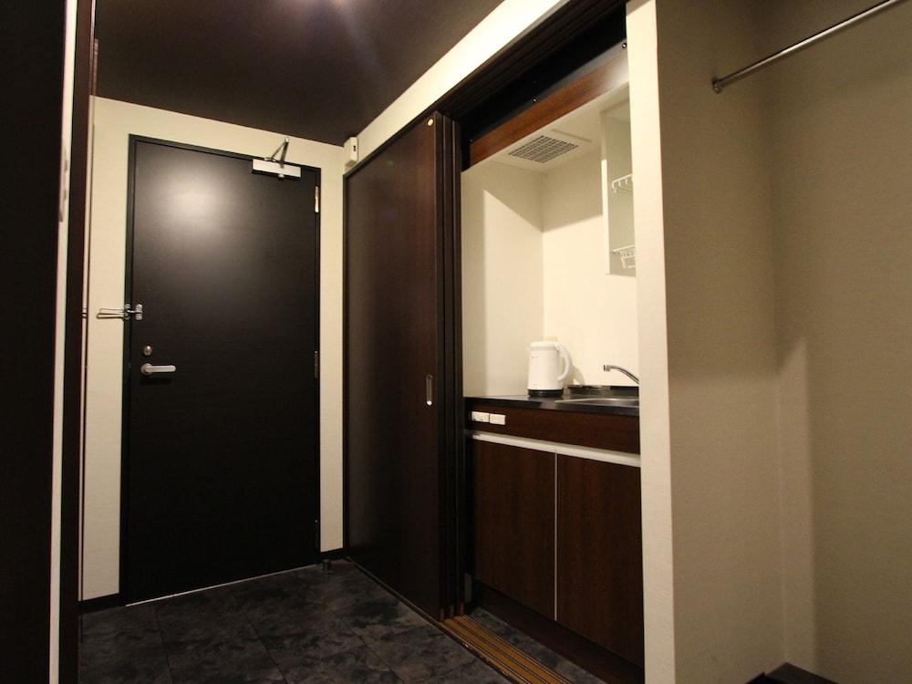 Hotel Livemax Budget Esaka Suita Bagian luar foto