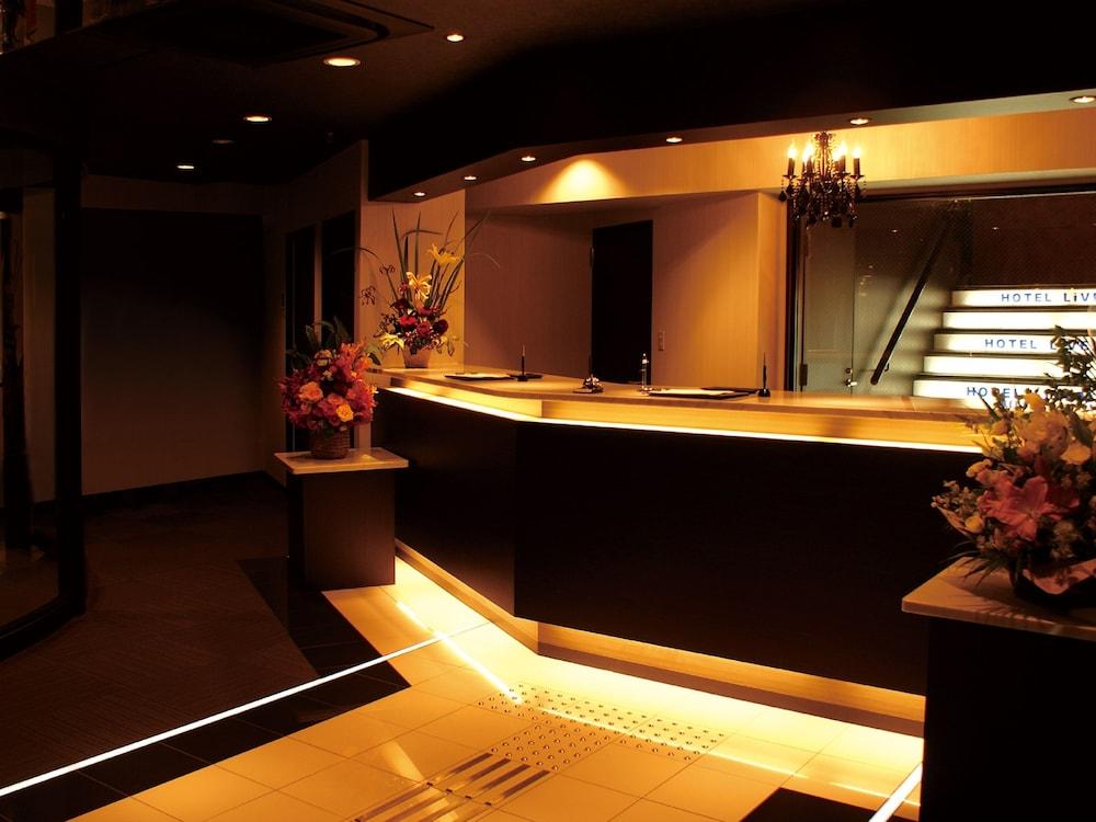 Hotel Livemax Budget Esaka Suita Bagian luar foto