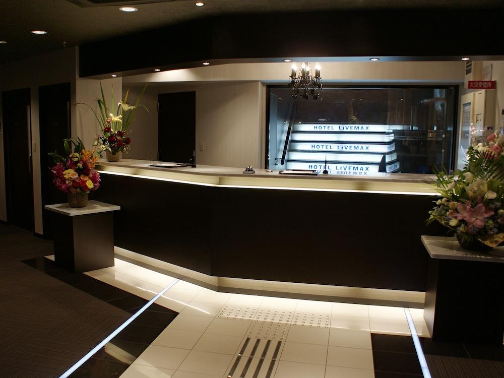 Hotel Livemax Budget Esaka Suita Bagian luar foto