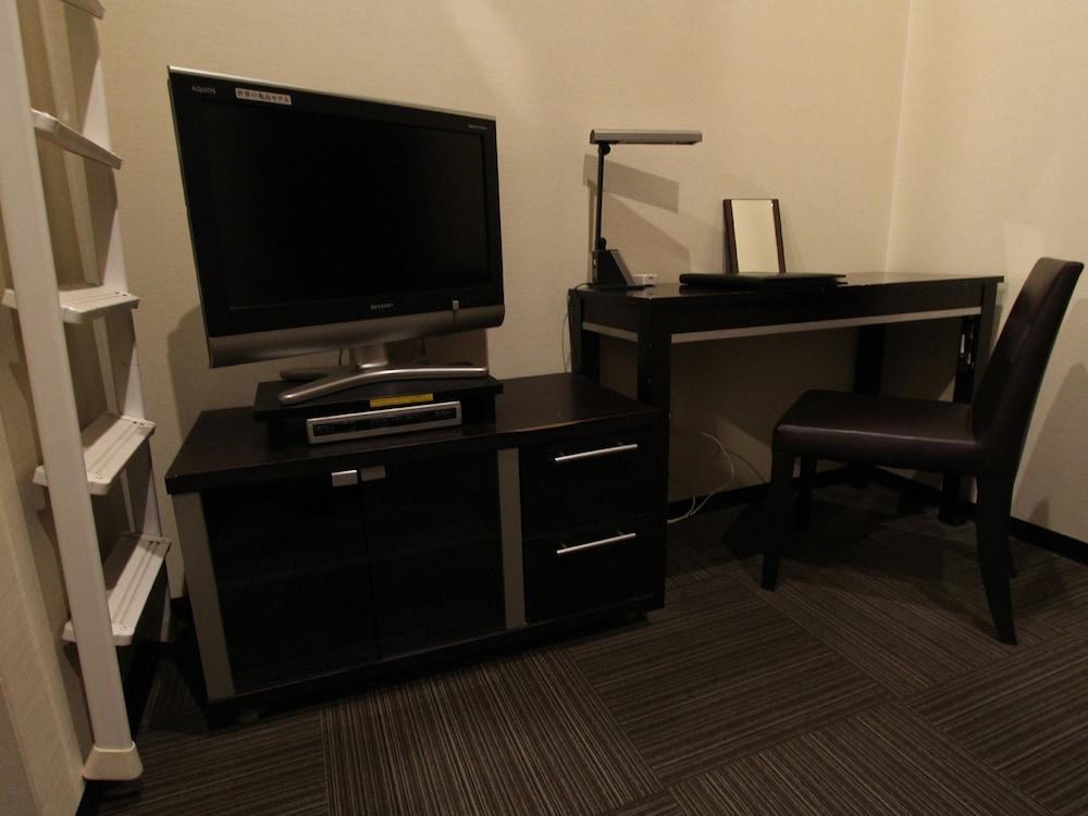Hotel Livemax Budget Esaka Suita Bagian luar foto