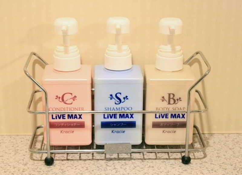 Hotel Livemax Budget Esaka Suita Bagian luar foto
